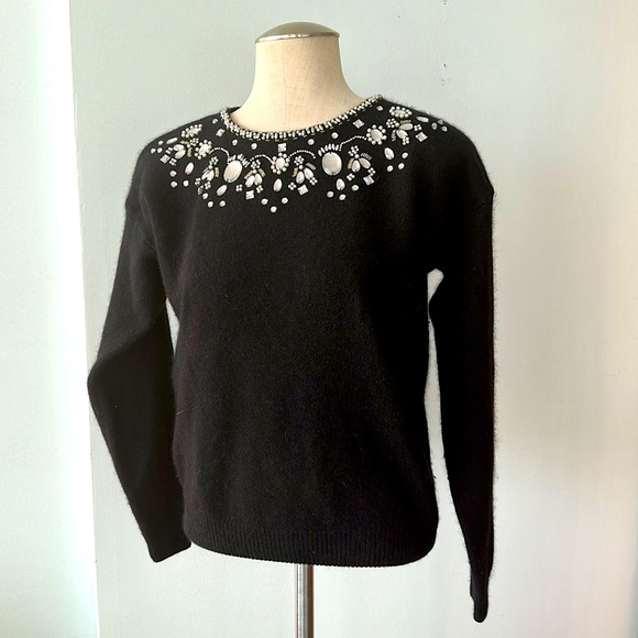 Vintage black bejewelled Woodward’s sweater - Picture 2 of 6